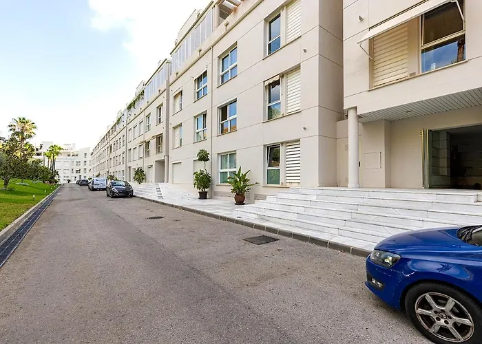 Stunning 2-bedroom With Panoramic Views Apartament Marbella