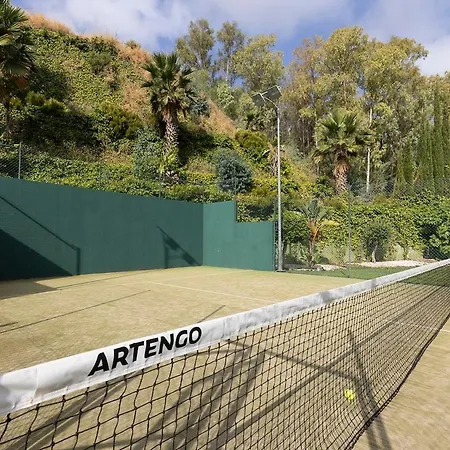 Stunning 2-bedroom With Panoramic Views * Marbella