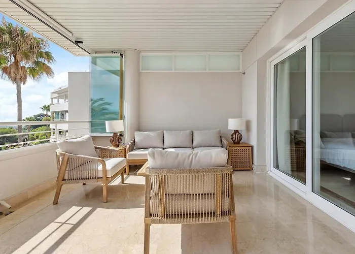 Stunning 2-bedroom With Panoramic Views * Marbella