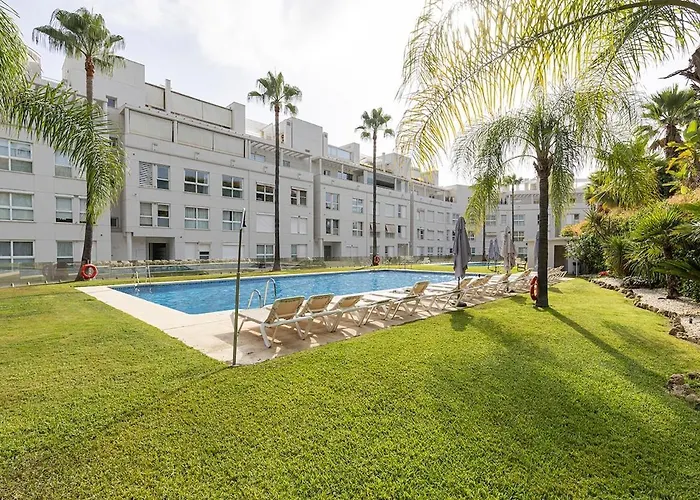 Stunning 2-bedroom With Panoramic Views * Marbella