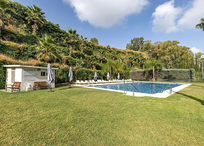 Stunning 2-bedroom With Panoramic Views *