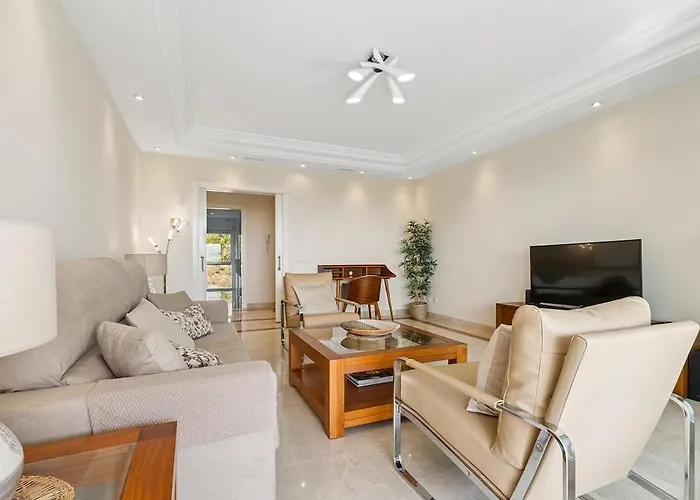 Stunning 2-bedroom With Panoramic Views